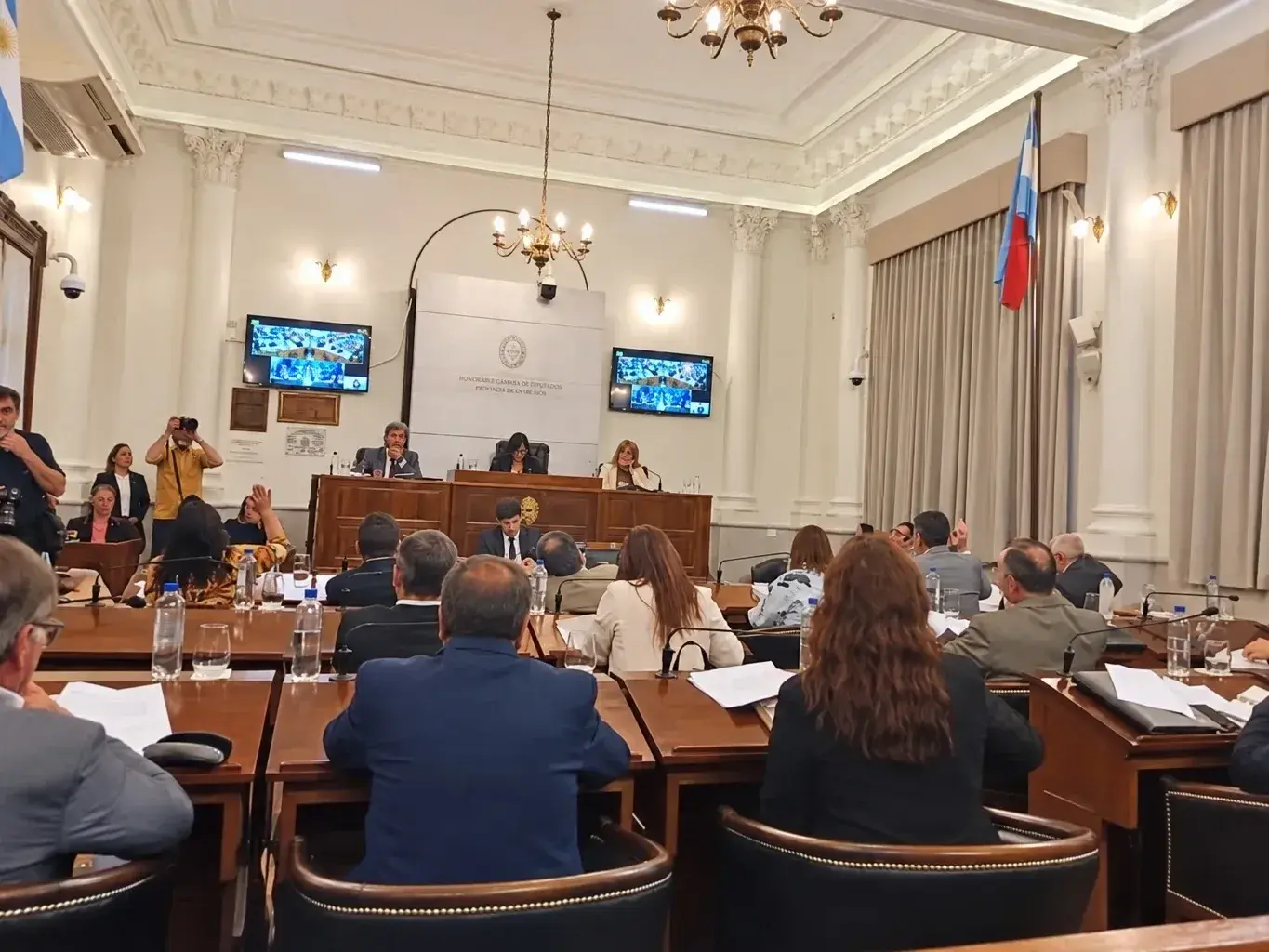El Senado aprobó la Comisión de Seguimiento de la Deuda Pública