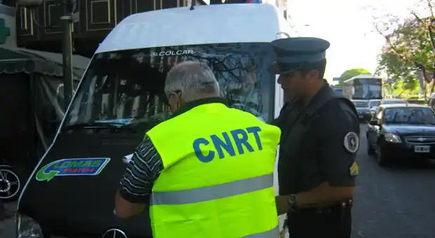 La CNRT realizó controles a los colectivos por el turismo