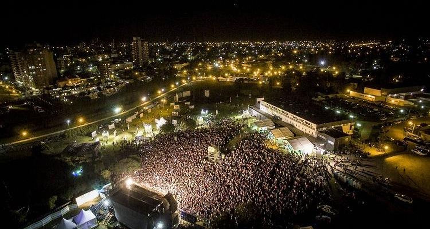 AcercArte: Aunque la grilla no está definida, los sampedrinos quieren a Luciano Pereyra y a Abel Pintos