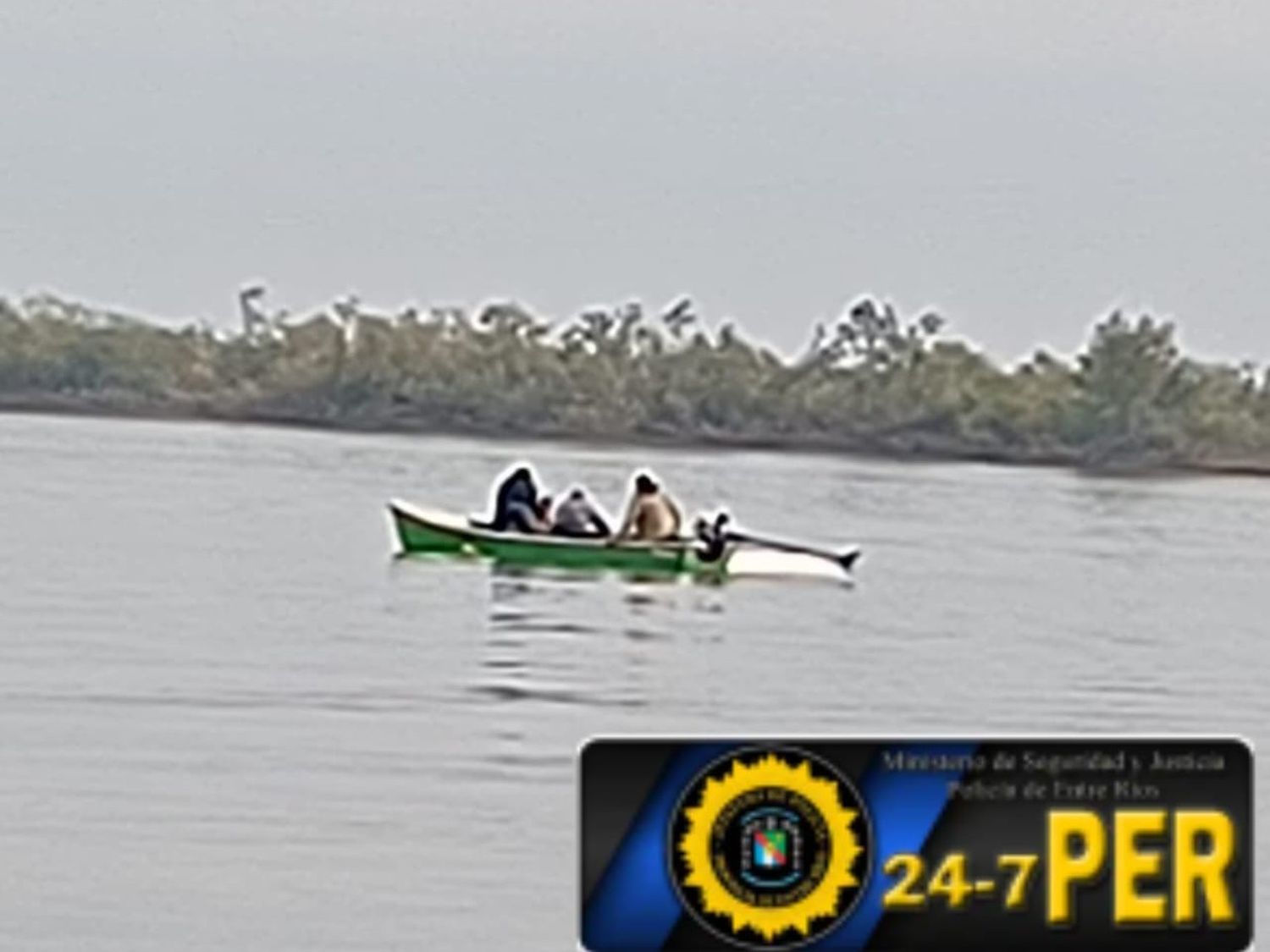 Rescatan a cuatro hombres tras accidente náutico en el río Paraná frente a DiamanteP