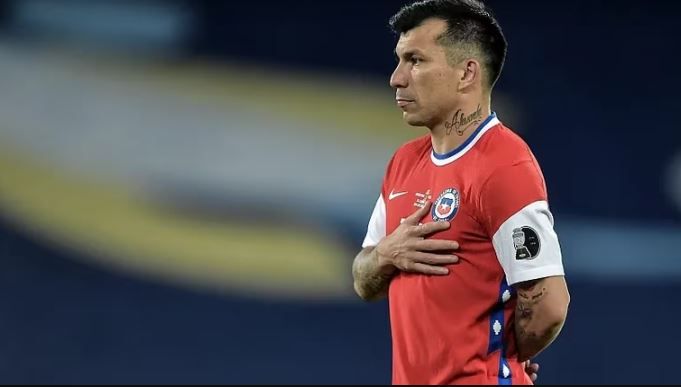Escándalo familiar de Gary Medel por una acusación pública de su ex esposa