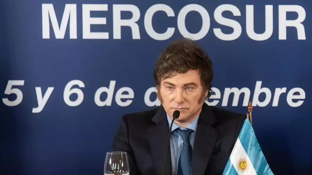 Javier Milei, en la cumbre del Mercosur en Uruguay. EFE