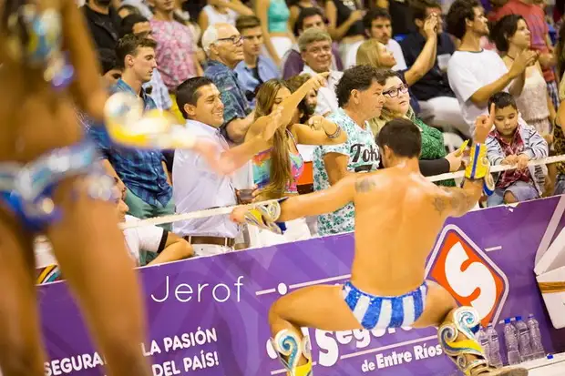 El Gobierno provincial evaluará “un apoyo económico y logístico” para el Carnaval
