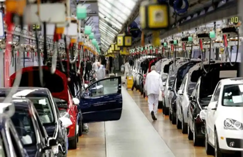 En julio, la producción automotriz subió 9,1% 