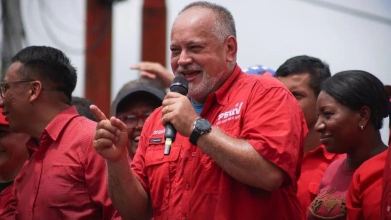 ¿QUIÉN SERÁ? “Nos hemos sentado hasta con el diablo para garantizar la paz del país”, dice Diosdado (+Video)