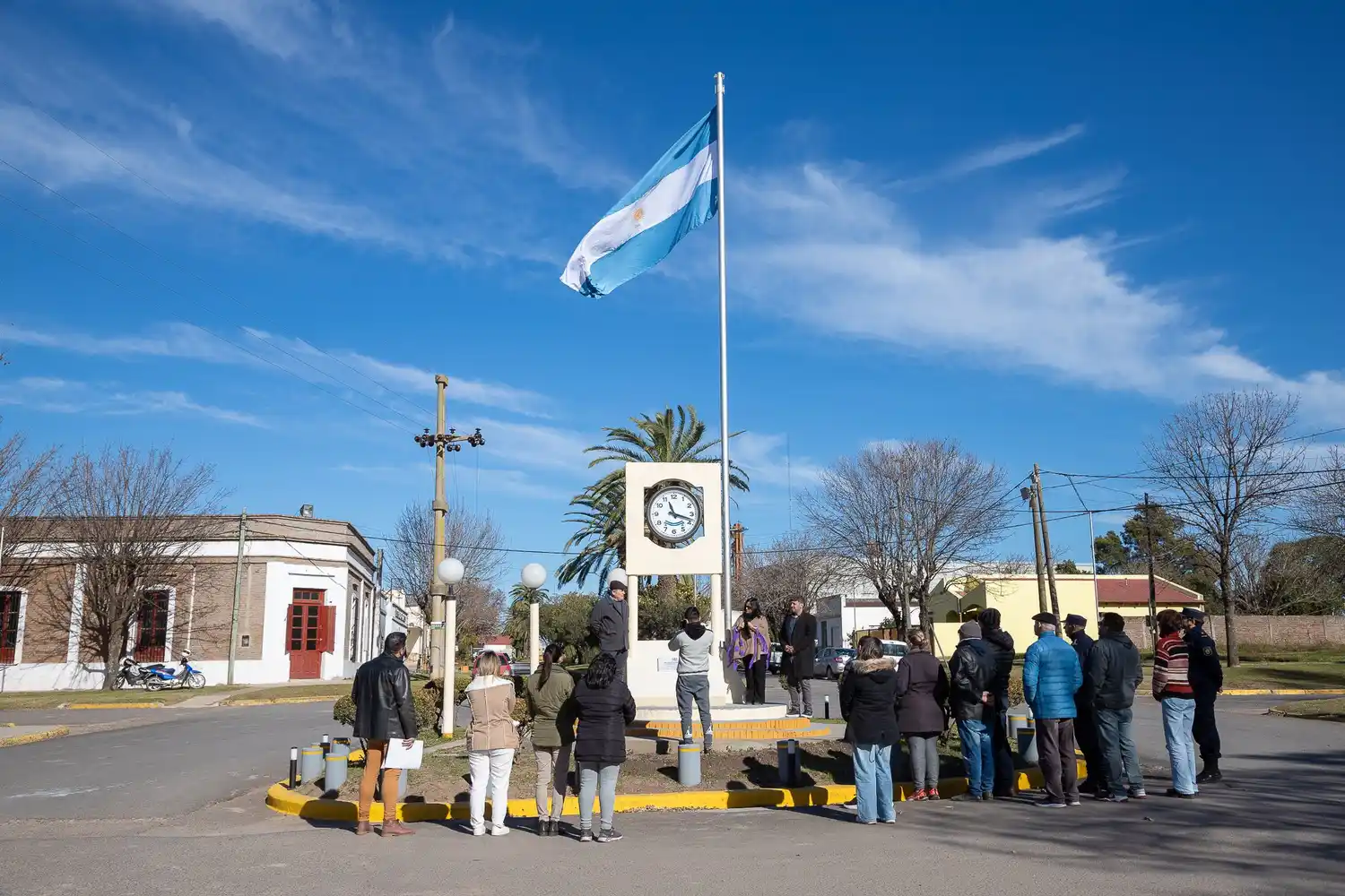 Aranguren celebra sus 117 años con homenajes, música, danzas y solidaridad