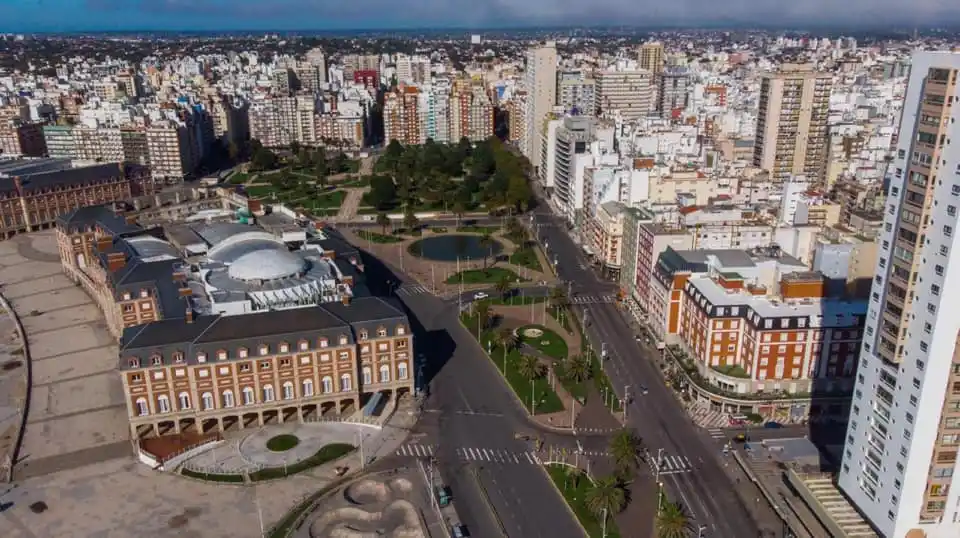 Mar del Plata en rebeldía: Gastronómicos, gimnasios y textiles no aceptan la fase 3