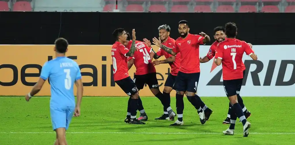 Independiente aprovechó los errores y venció a Torque