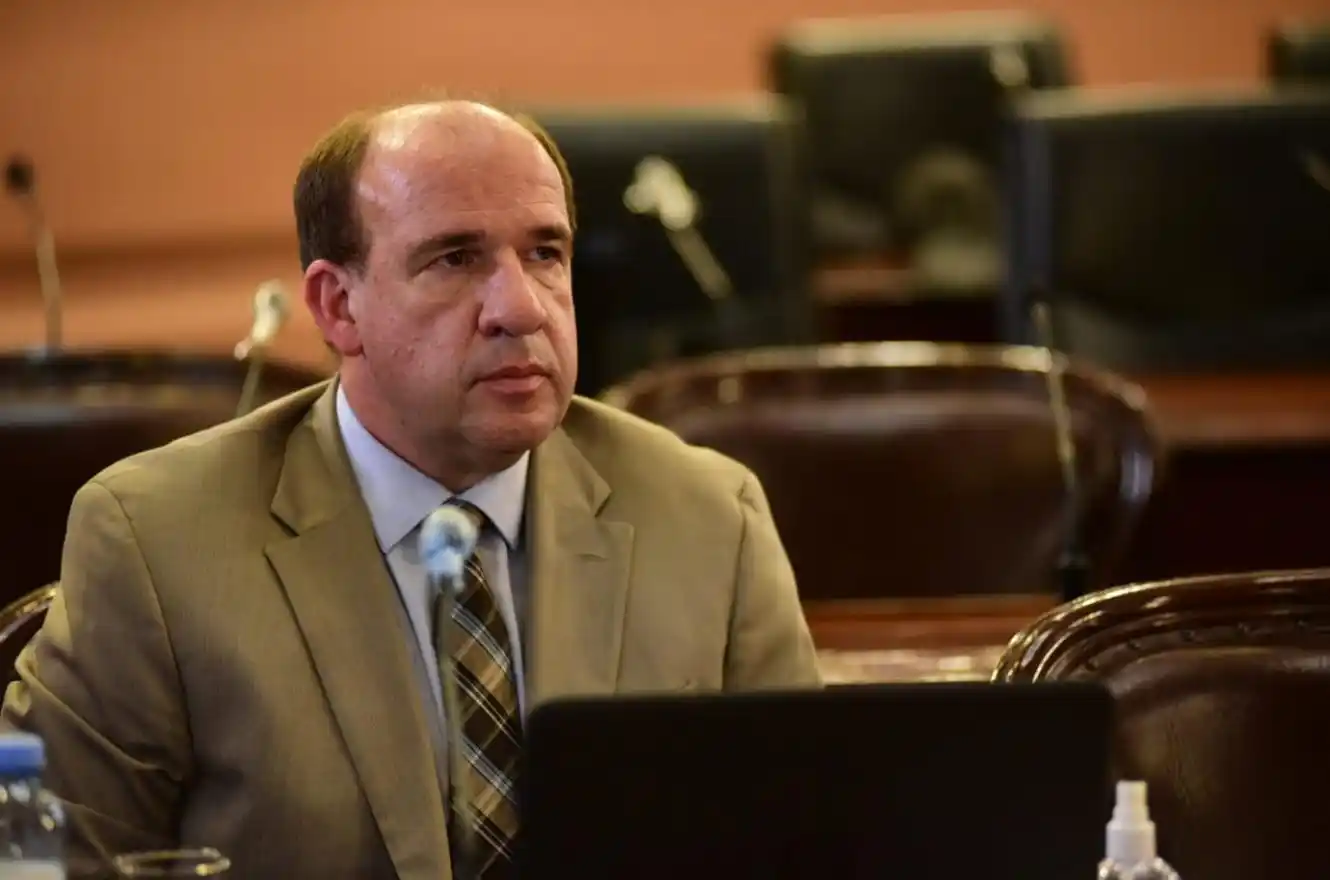 Vitor: “Los comentarios de Loggio anticipan un nuevo impuestazo en Entre Ríos”