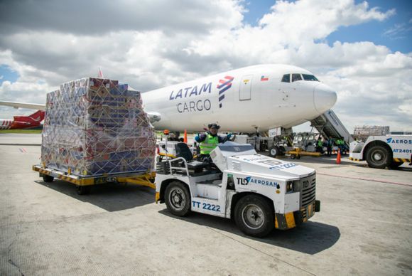 LATAM incorpora nueva ruta carguera desde Bogotá hacia EE.UU.