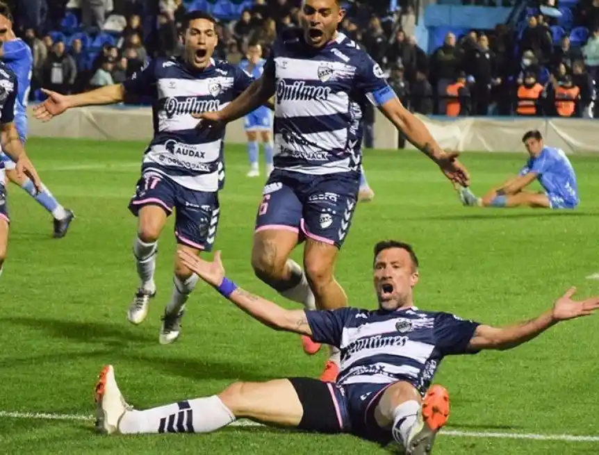 Accidentado 0-0 en Campana y caídas de Flandria y Temperley