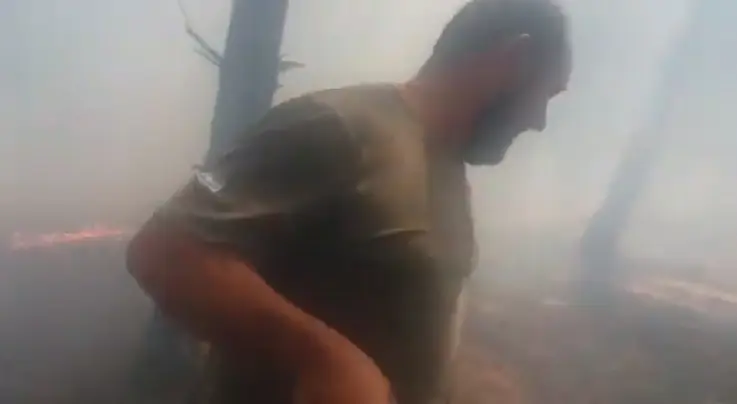 El video del incendio que se generó cerca de un camping