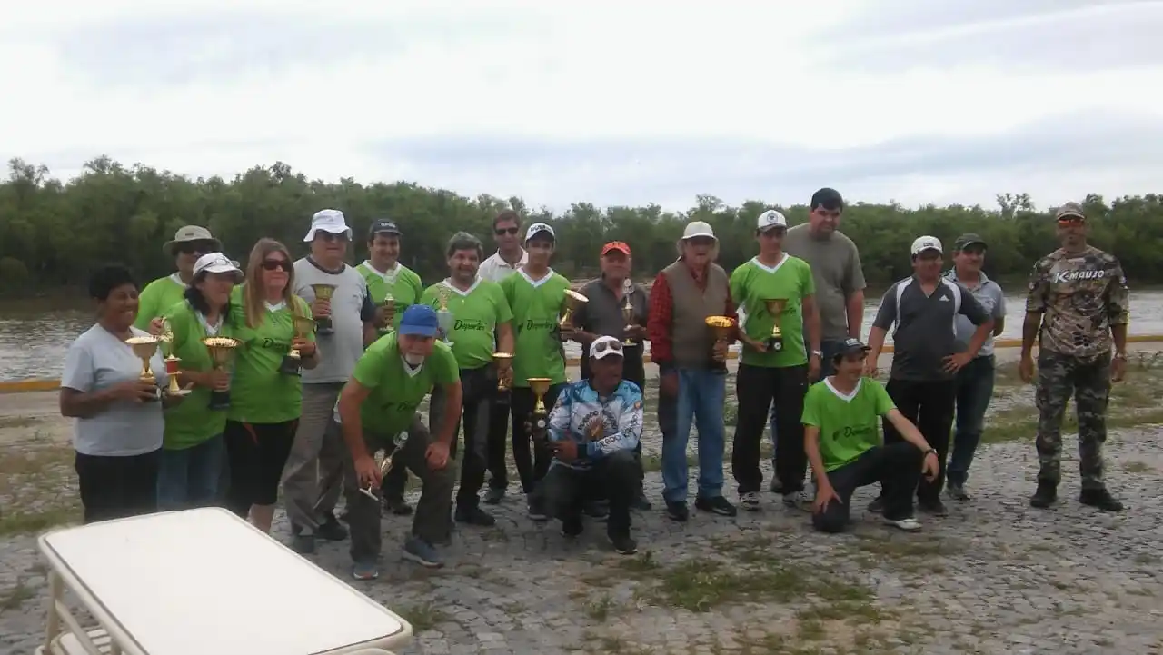 Se realizó la 5ta fecha del Primer Torneo de Pesca de Costa en Diamante