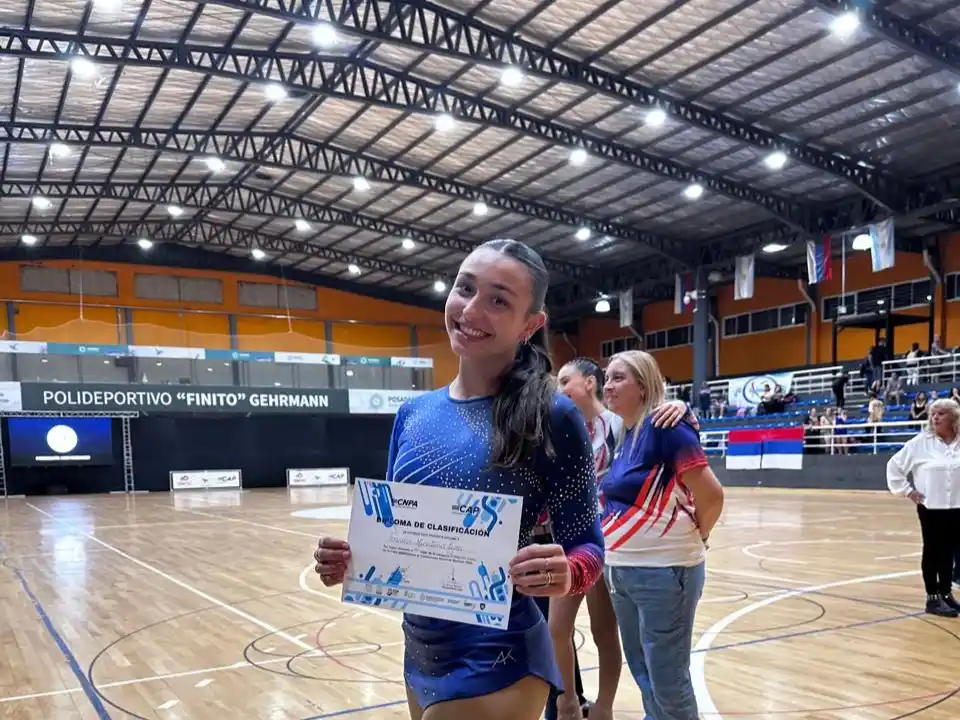 Lara Farías hizo podio nacional en la categoría B2 alcanzando el 4° puesto entre 18 competidoras.