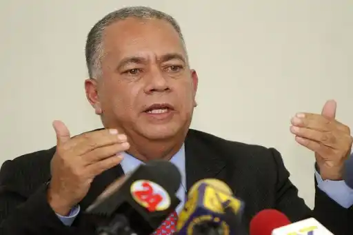 ¡ARREMETIDA! Contralor de Nicolás Maduro amenaza con sanciones a diputados salientes