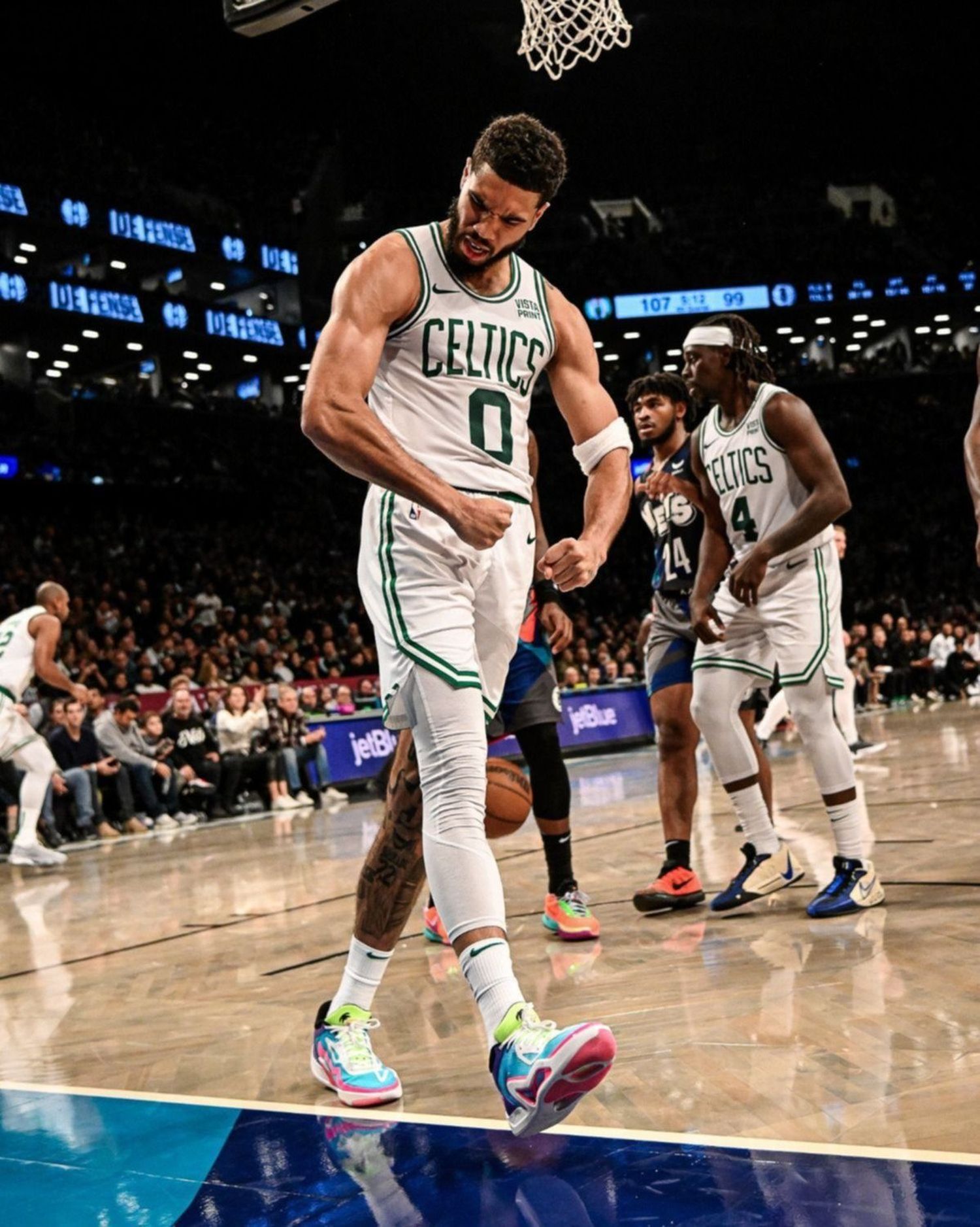 Jayson Tatum: 32 puntos y varios récords en la NBA