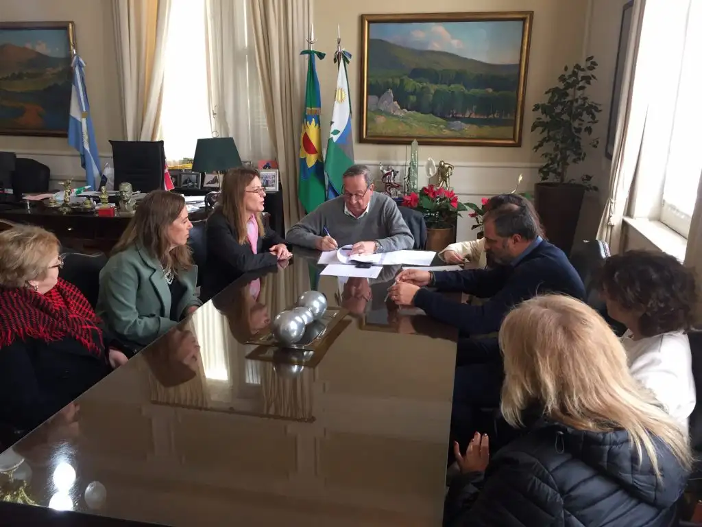 La red de Puntos Limpios incorpora la recepción de sachets de bebidas