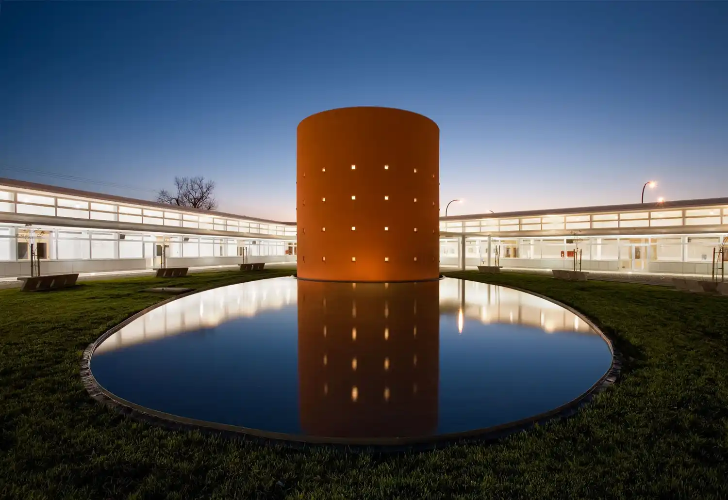 Un nene murió al quedar su cabeza atrapada entre unas rejas