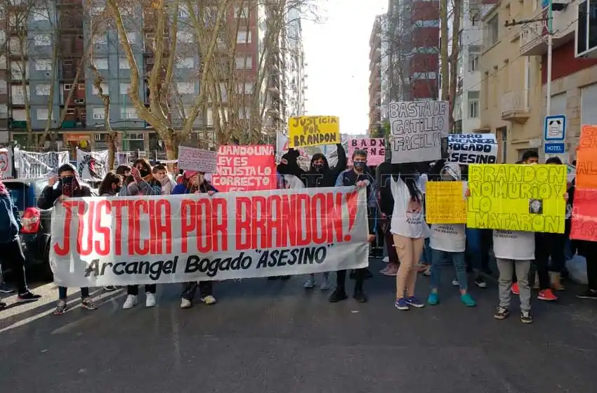 Familiares de Brandon Romero se manifestaron en Tribunales para pedir Justicia