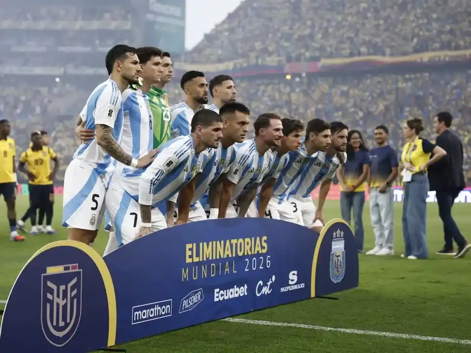 Argentina cerró las Eliminatorias con derrota en Guayaquil ante Ecuador