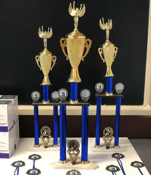 Estudiantes del Instituto Kennedy compiten en el nacional de Formando Emprendedores 2021