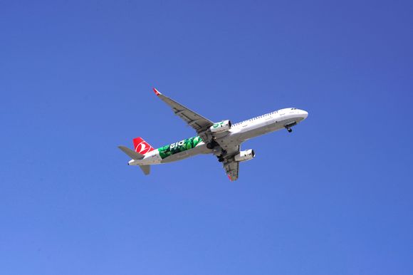 Turkish Airlines estrenó livery sobre sostenibilidad
