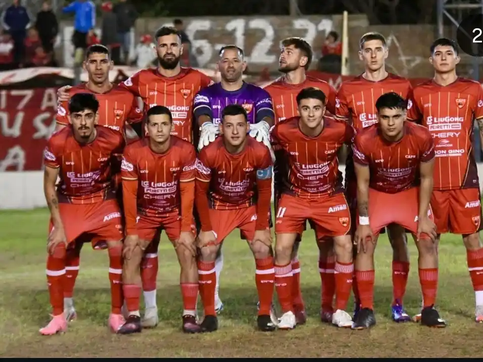El Bicho Colorado empató 0 a 0 de local ante Sp.Roca.Foto:IG CAFE