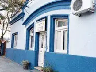 Allanaron una vivienda por un robo y secuestraron herramientas, un arma y municiones