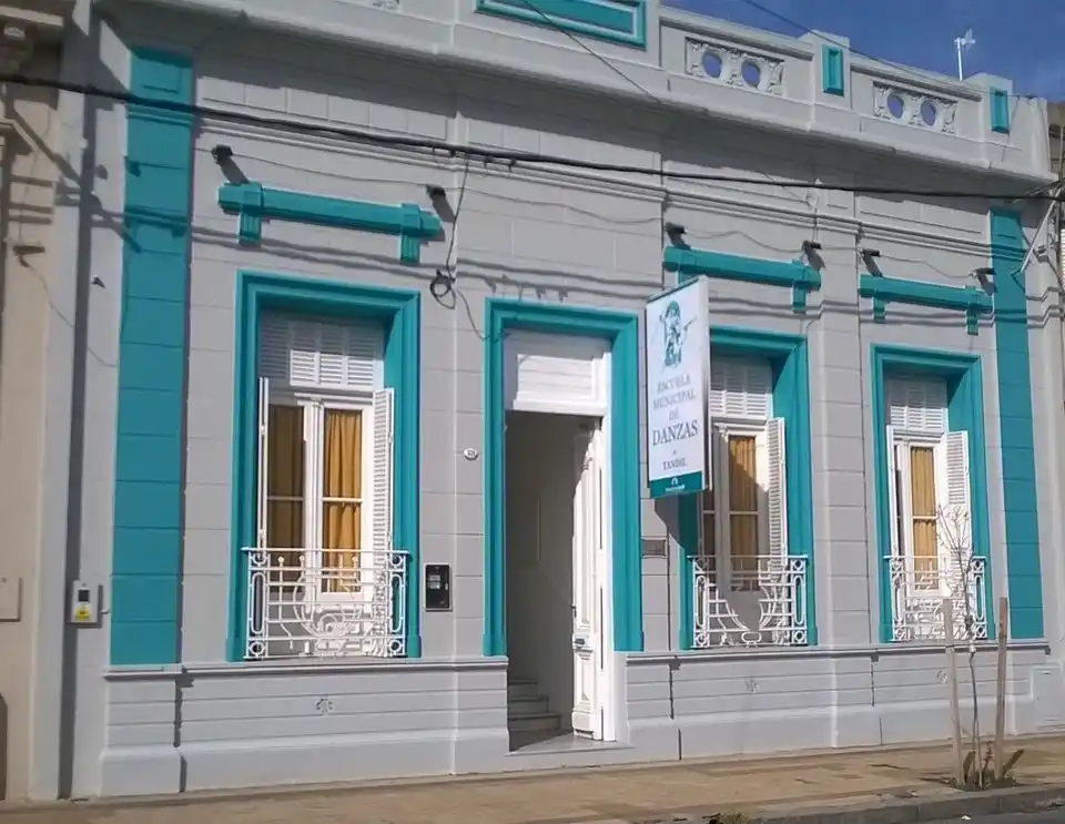 Las escuelas municipales deberán esperar para retomar las clases presenciales 