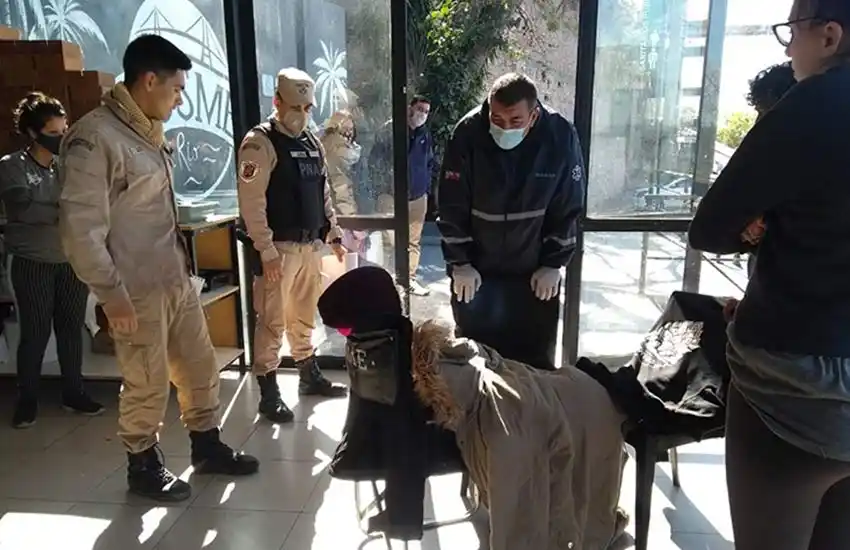 Un joven agente de Prefectura salvó a una mujer que se arrojó al río Paraná en la zona norte de Rosario