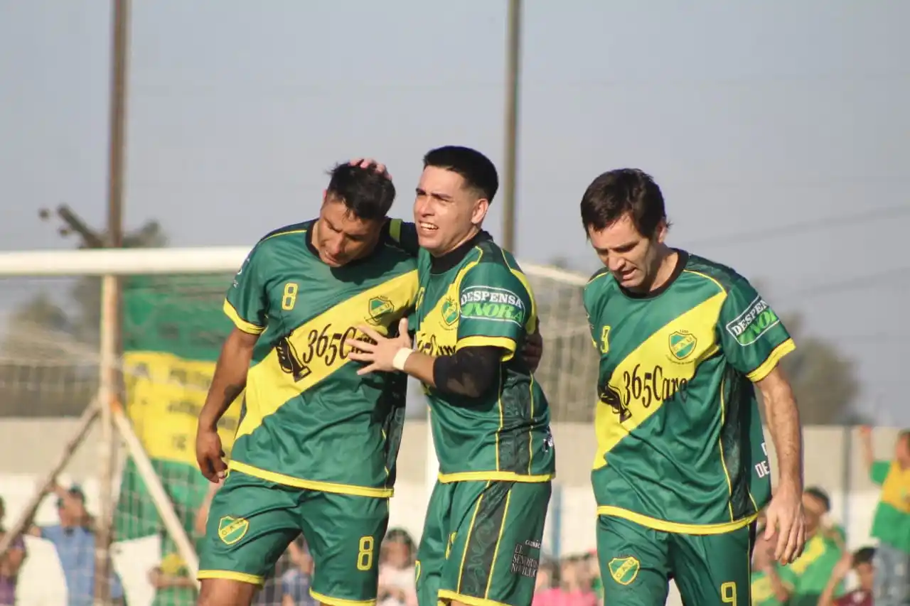 Sociedad Sportiva-Barrio Norte es el
partido que acapara la mayor atención