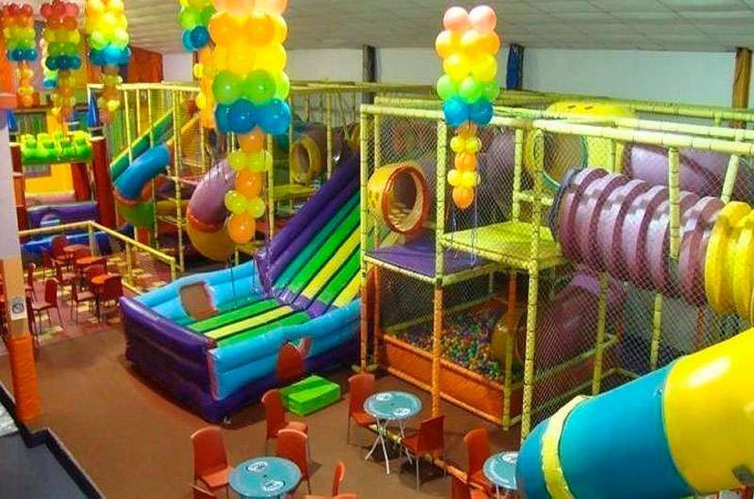 Un sector en crisis: Tandil habilitó salones de fiestas infantiles pero no conforma 