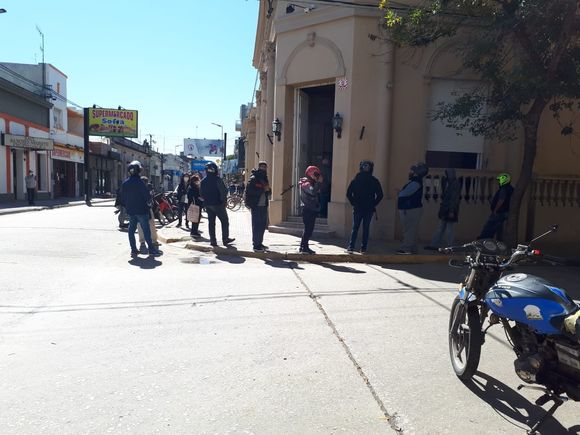 Centro de Comercio mantiene las cajas cerradas por casos de coronavirus
