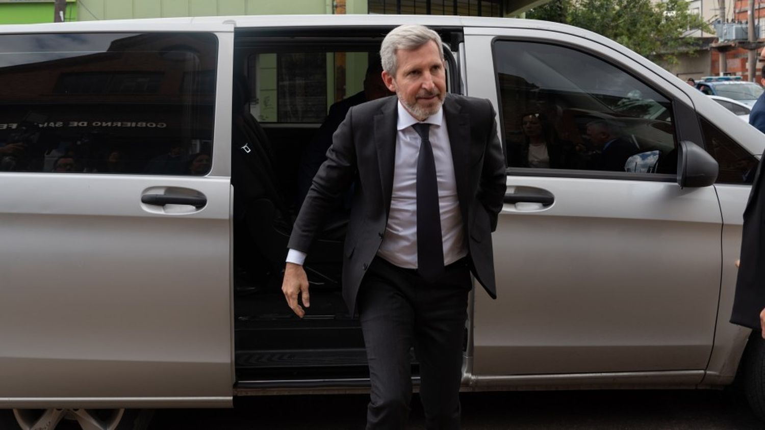 Acusan al Gobierno de Frigerio de cobrar extras en impuestos “sin un sustento legal”