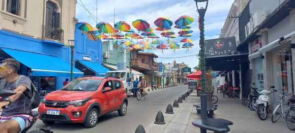 Acomodaron los paraguas