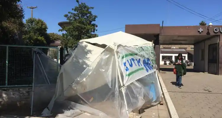 Otro fin de semana de Guardia colapsada y un conflicto que pone en riesgo a la población