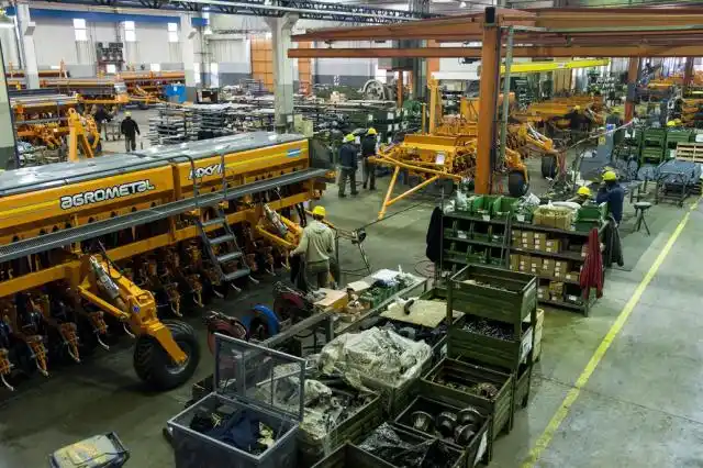 El freno de la economía no llegó a las estadísticas