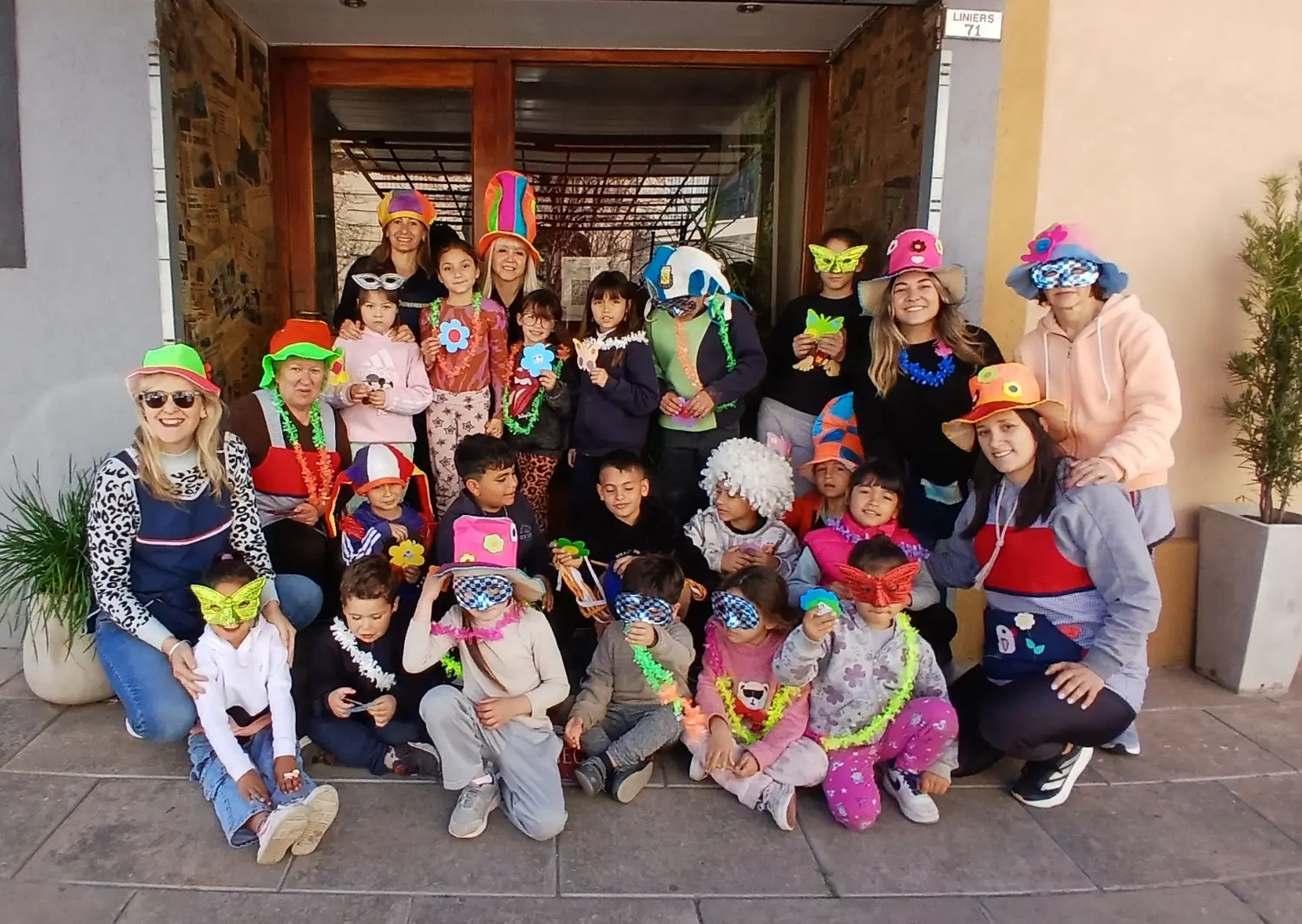 ¡Feliz primavera!: nos visitaron alumnos de la Casa del Niño Paula Albarracín