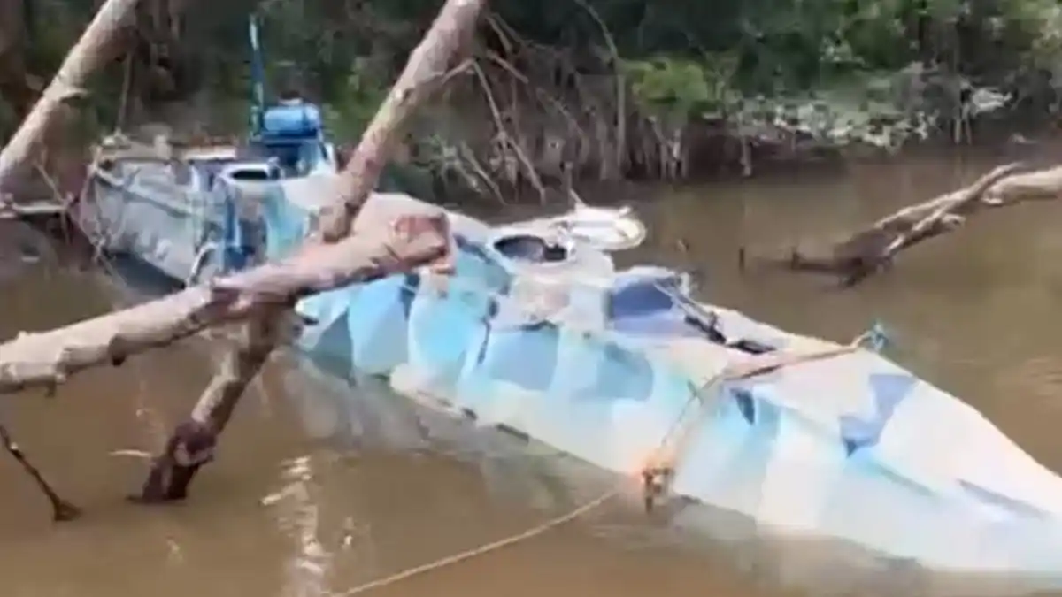 ¡HASTA UN SUBMARINO! GNB incauta 458 panelas de drogas enterradas en playas venezolanas