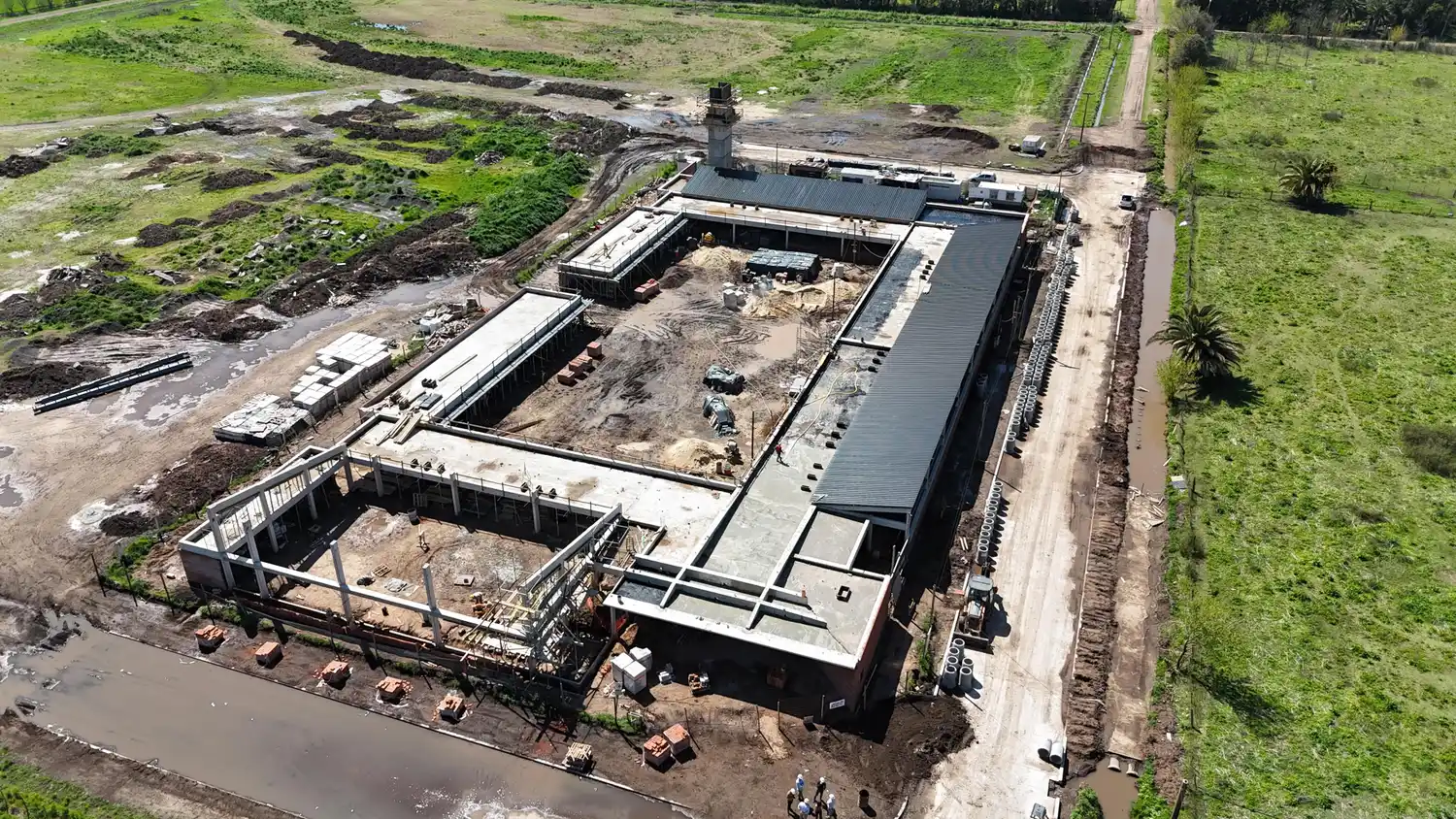 Escuela Secundaria Hughes - 4