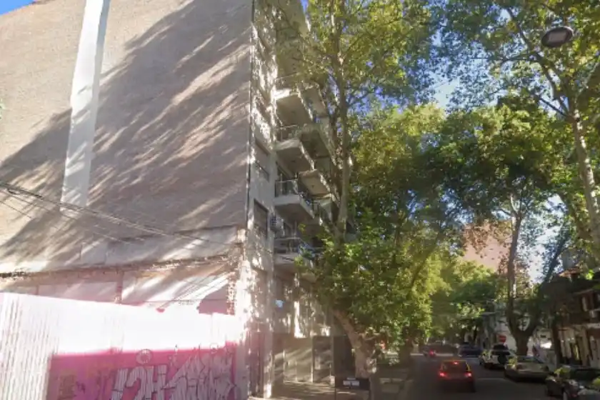 Delincuente trepó dos pisos para robar una bicicleta de un balcón céntrico y fue detenido