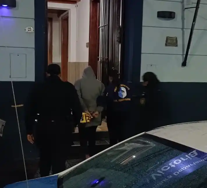 En un operativo por drogas secuestran cocaína, marihuana, y dinero en efectivo