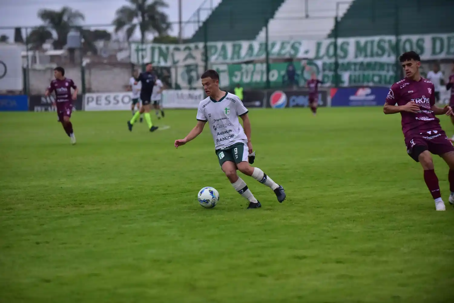 El “pibe” de Saturnino María Laspiur, “Maxi” Forlín.