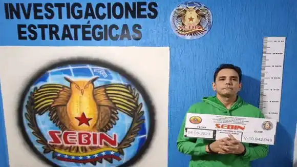 IMPUTAN A ERNESTO PARAQUEIMA por 4 delitos: experto denuncia proceso irregular