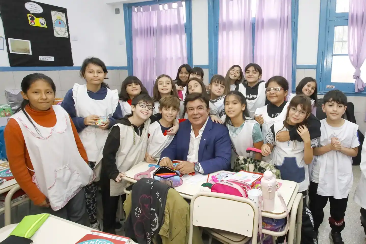 Espinoza criticó recorte de Milei en educación: "La Argentina sale adelante con el horizonte puesto en el conocimiento"