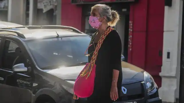 Covid-19 Ómicron: ¿son efectivos los barbijos de tela?