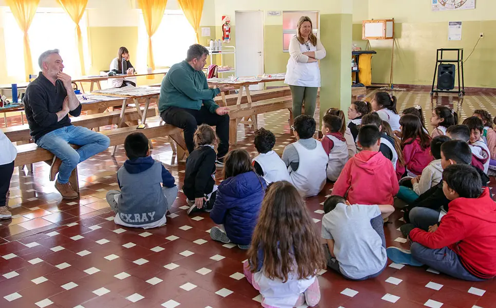 Charla de educación vial para alumnos de escuelas primaria