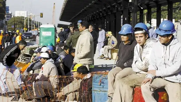 En el primer trimestre había más trabajo privado en blanco que hace un año, 