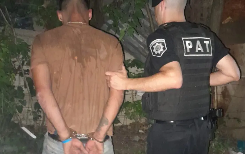 Amenazó a su excuñado con un arma falsa y fue detenido en Villa Gobernador Gálvez