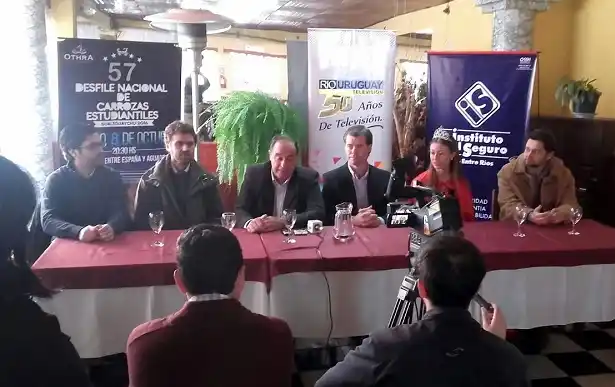 Piaggio promocionó el desfile de Carrozas en Uruguay 